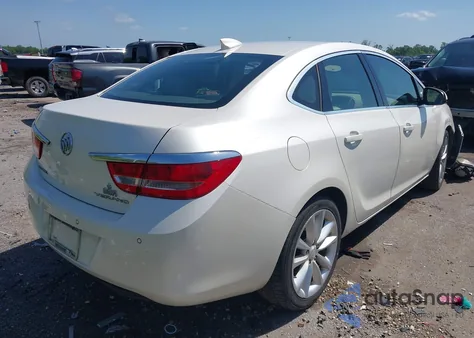 2015 Buick Verano Convenience Group из США, поврежденный, VIN 1G4PR5SK6F4197298